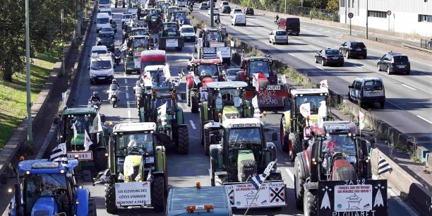 Fermierii din UE reiau protestele joi, 12 noiembrie