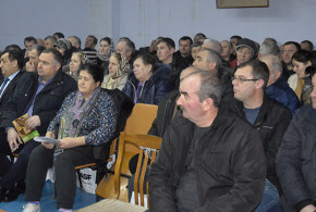 Noi tehnologii de protecţie a plantelor prezentate agricultorilor din Floreşti floresti-cover