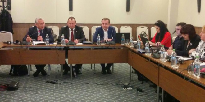 FAO acordă 400 000 USD pentru protecţia integrată a plantelor în Republica Moldova