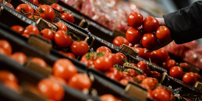 Rusia nu va elimina complet embargoul asupra importurilor de tomate din Turcia