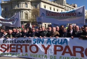 Proteste de amploare a fermierilor spanioli agricultori-protest
