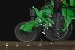 john-deere-semanat-tehnologie-1